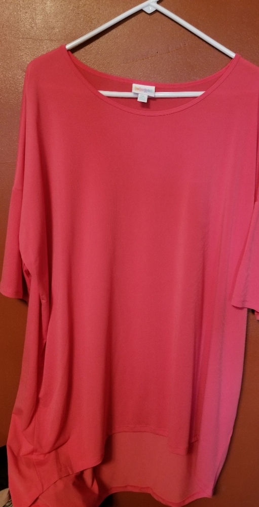 Lularoe Irma top